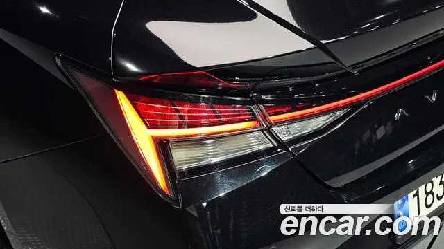 Hyundai Avante CN7 — Фото автомобиля 8
