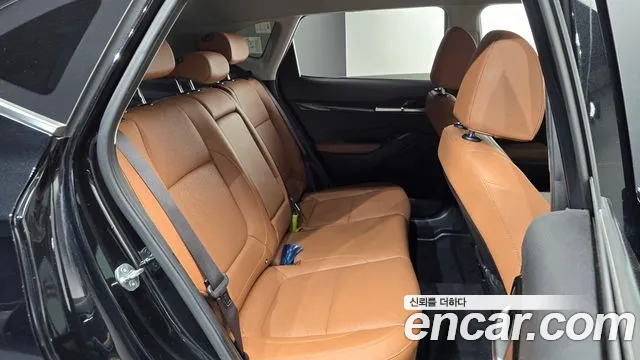 Kia Seltos — Фото автомобиля 11