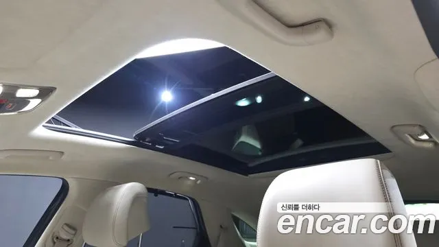 Genesis GV70 — Фото автомобиля 19