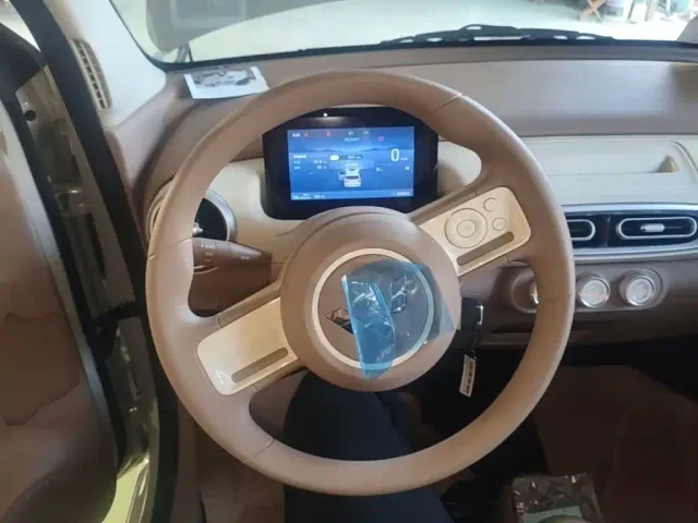 Wuling Hongguang Mini EV — Фото автомобиля 10