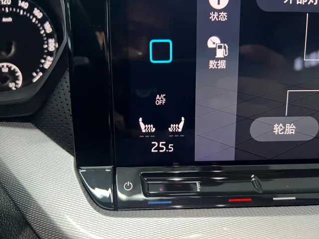 Skoda Octavia — Фото автомобиля 21