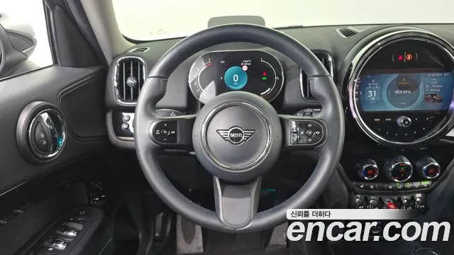 Mini Countryman — Фото автомобиля 12