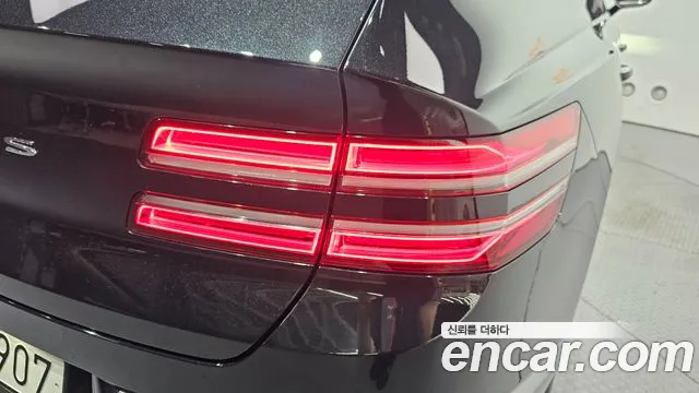 Genesis GV80 2.5T Бензин 2WD — Фото автомобиля 22