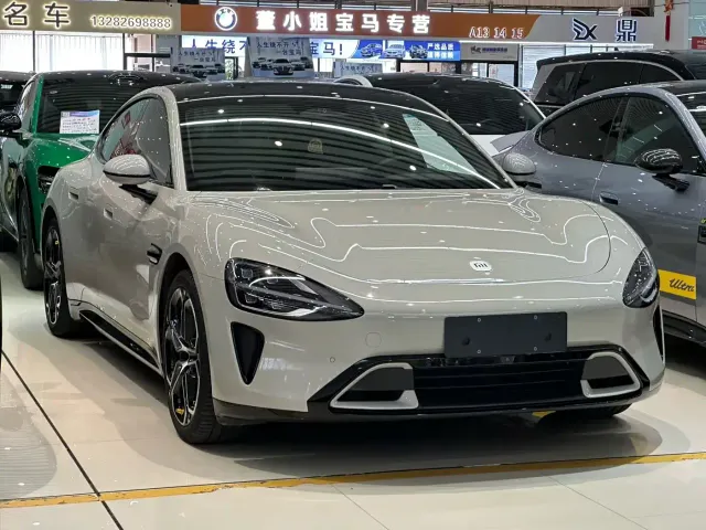 Xiaomi SU7 — Фото автомобиля 3