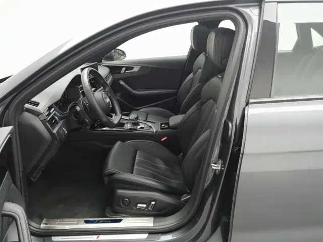Audi A4L — Фото автомобиля 10