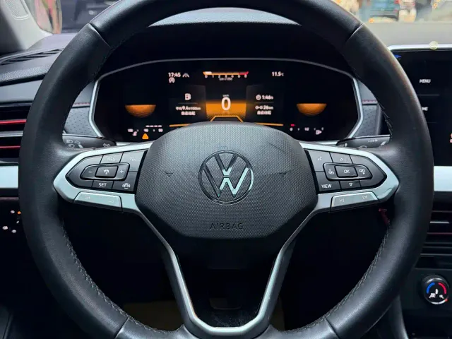 Volkswagen Lavida — Фото автомобиля 14