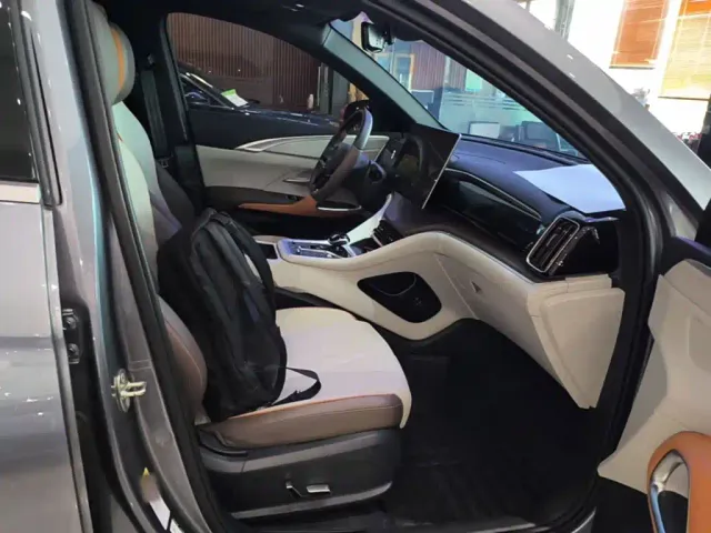 BYD Song Pro — Фото автомобиля 24