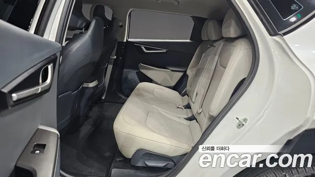 Kia EV6 — Фото автомобиля 11