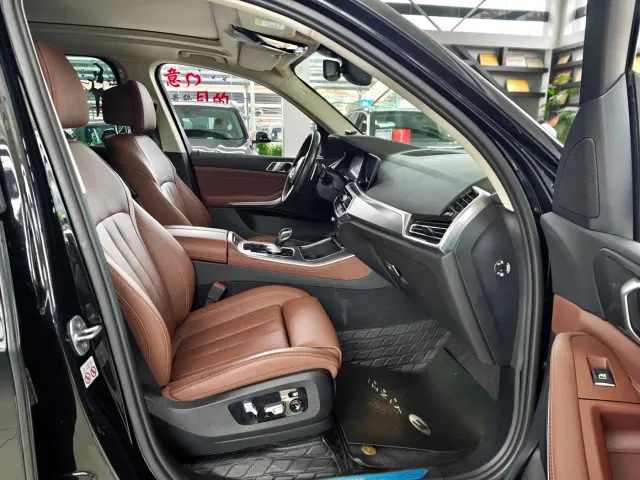 BMW BMW X5 (Import) 2021 Facelift xDrive30i M Sport Package — Фото автомобиля 13