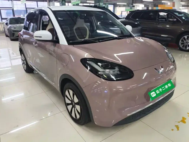 Wuling Bingo — Фото автомобиля 3