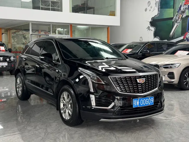 Cadillac XT5 — Фото автомобиля 3