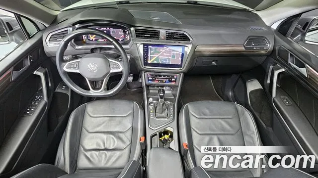 Volkswagen Tiguan — Фото автомобиля 7