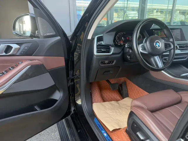 BMW X5 — Фото автомобиля 4