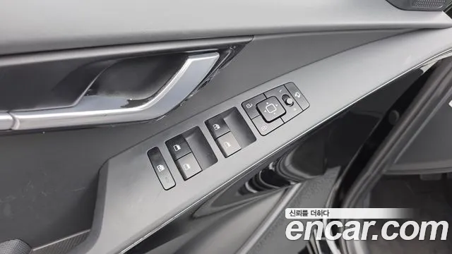 Kia Niro Niro (New) — Фото автомобиля 17