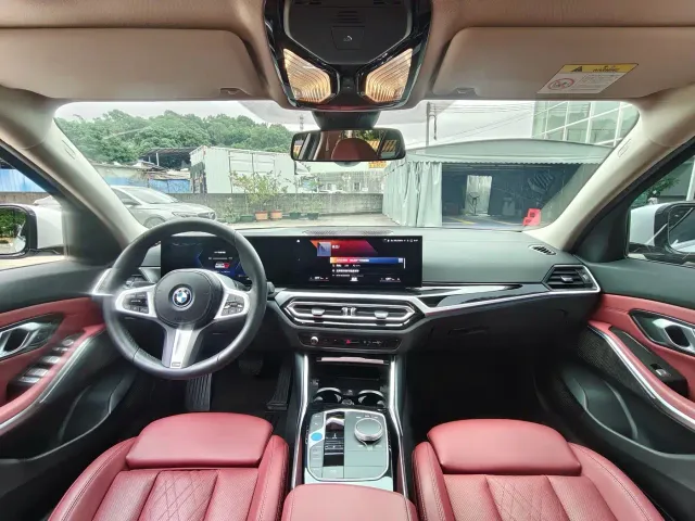 BMW i3 — Фото автомобиля 12