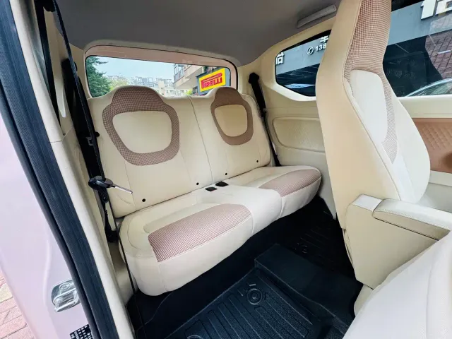 Wuling Hongguang Mini EV — Фото автомобиля 13