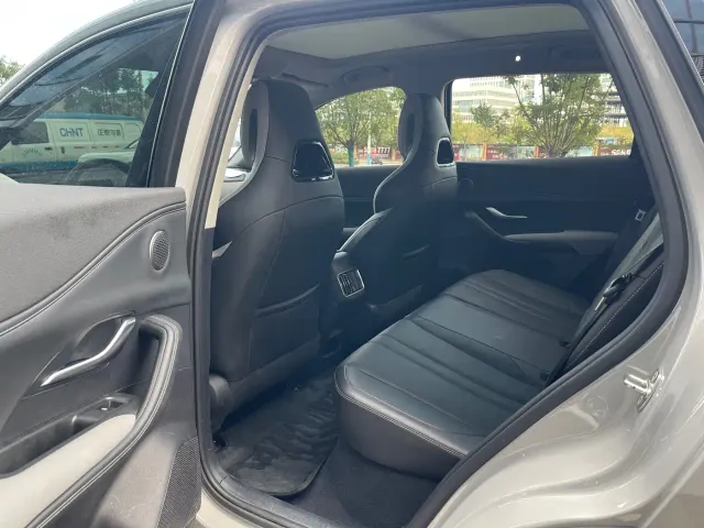 BYD Seal 05 DM-i — Фото автомобиля 6