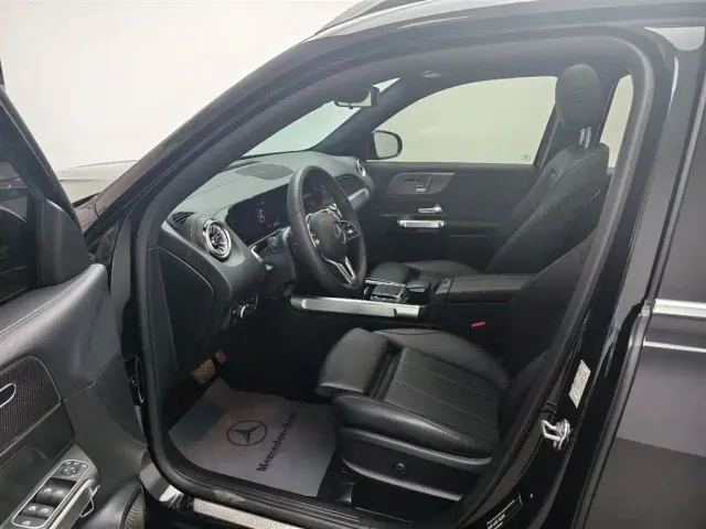 Mercedes-Benz GLB-Class — Фото автомобиля 4