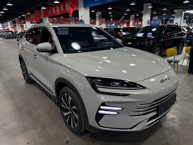 BYD Song PLUS — Фото автомобиля 3