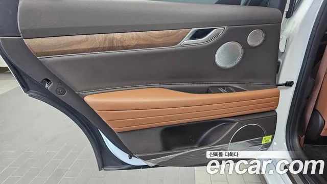 Genesis G80 RG3 — Фото автомобиля 14