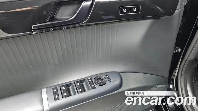 Hyundai Grandeur GN7 — Фото автомобиля 27