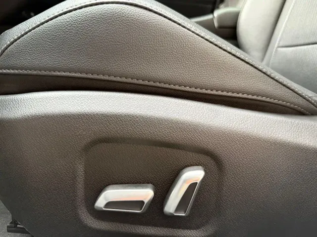 Hyundai Elantra — Фото автомобиля 21