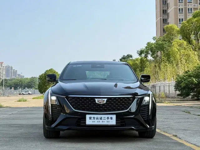 Фотография автомобиля — Cadillac CT5