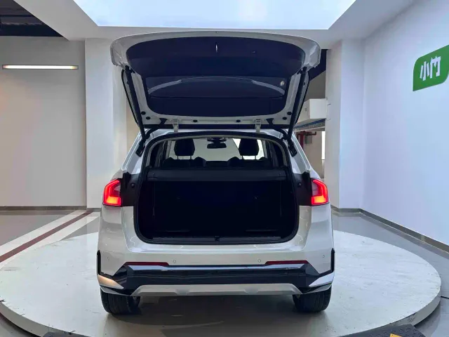BMW X1 — Фото автомобиля 14