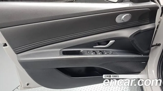 Hyundai Avante — Фото автомобиля 13