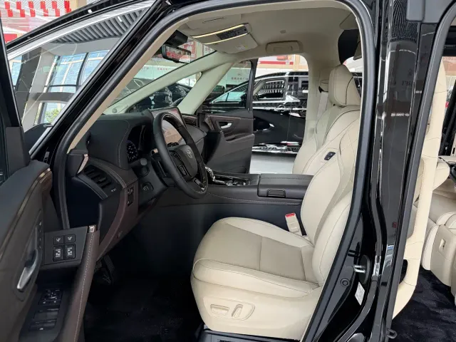Toyota Alphard — Фото автомобиля 18