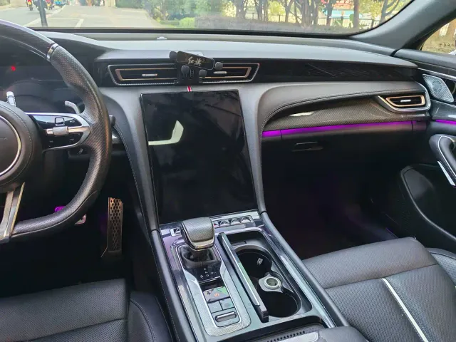 Hongqi H6 — Фото автомобиля 6