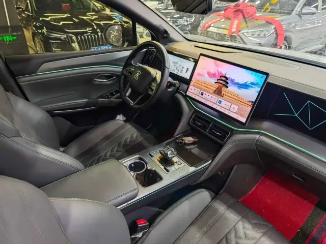 BYD Song L DM-i — Фото автомобиля 8