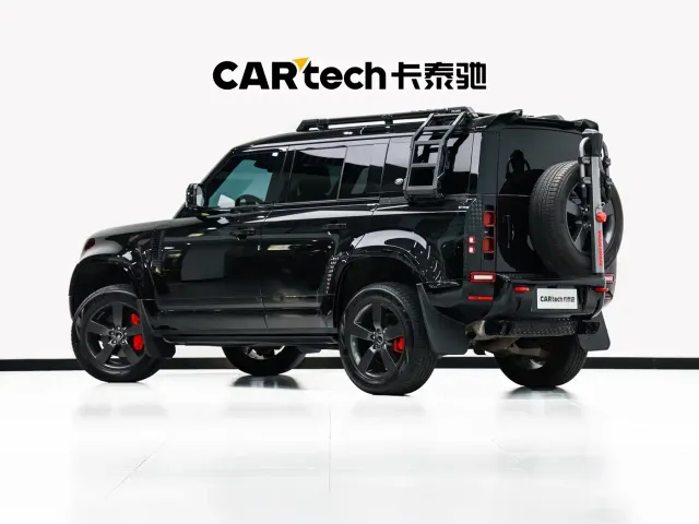 Land Rover Defender — Фото автомобиля 6