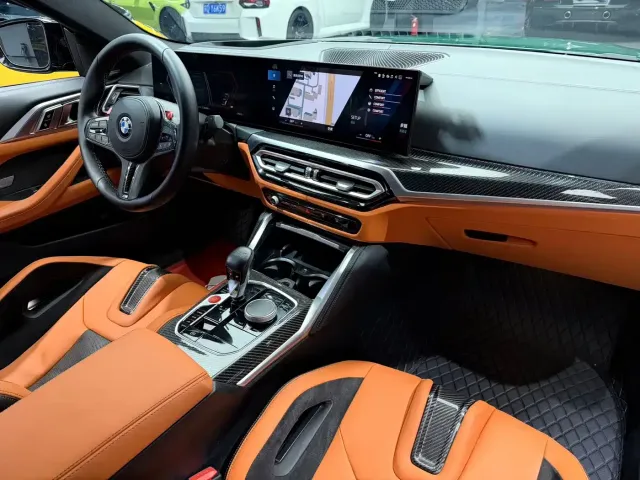 BMW M4 — Фото автомобиля 10