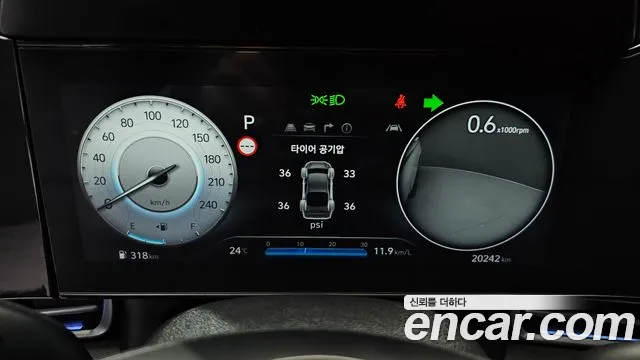 Hyundai Avante CN7 — Фото автомобиля 11