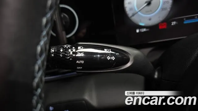 Hyundai AVANTE — Фото автомобиля 27