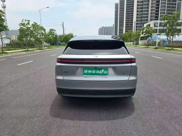 Li Auto i6 — Фото автомобиля 8