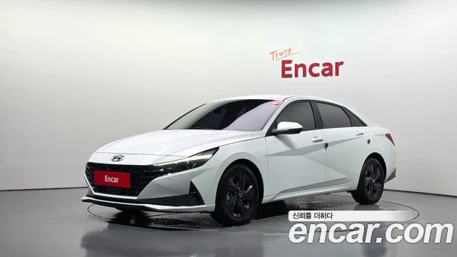 Фотография автомобиля — Hyundai Avante CN7