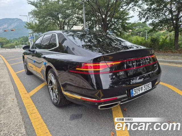 Genesis G90 Бензин 3.5 турбо AWD — Фото автомобиля 12