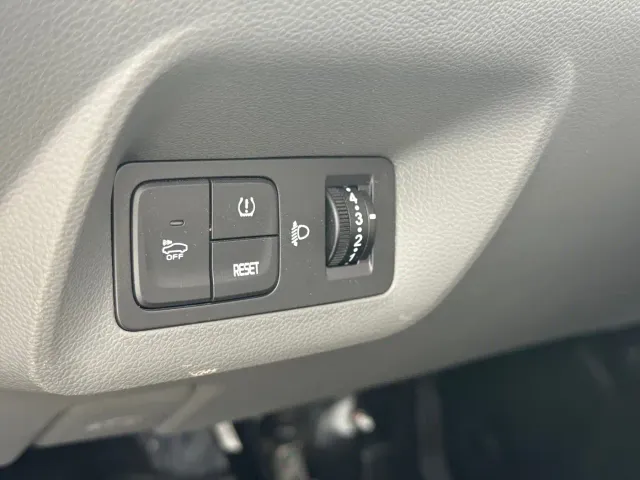 Changan Lumin — Фото автомобиля 13