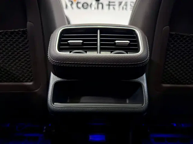 Mercedes-Benz GLE-Class — Фото автомобиля 28