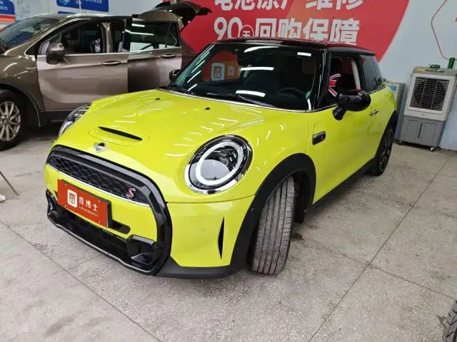 Фотография автомобиля — MINI Hatch
