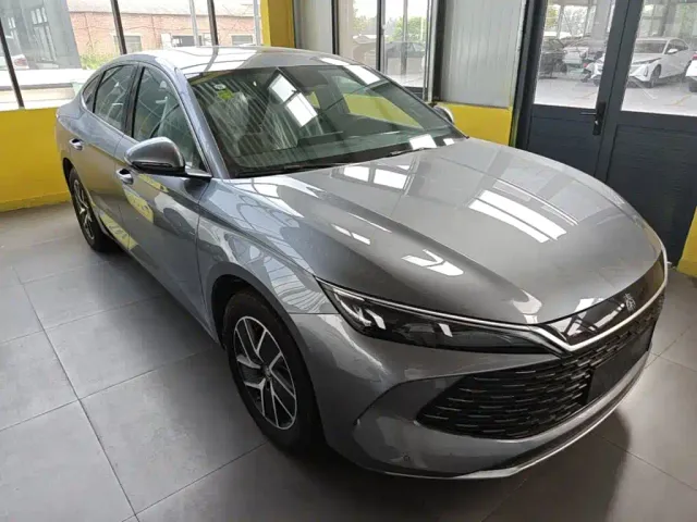 BYD Qin L — Фото автомобиля 3