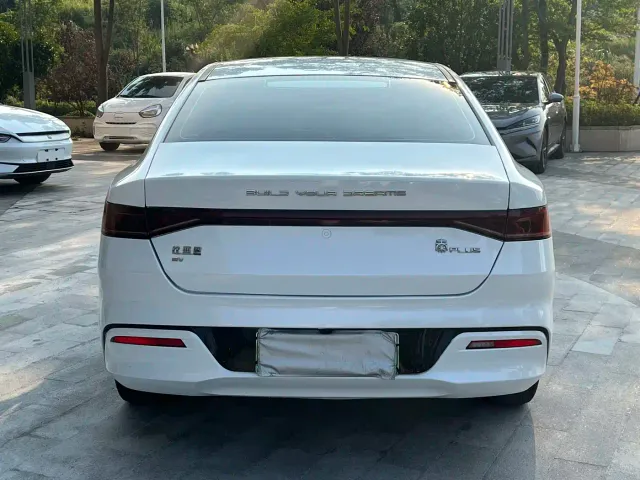 BYD Qin PLUS — Фото автомобиля 4
