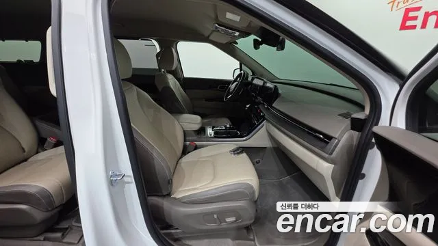 Kia Carnival 4th Gen — Фото автомобиля 16