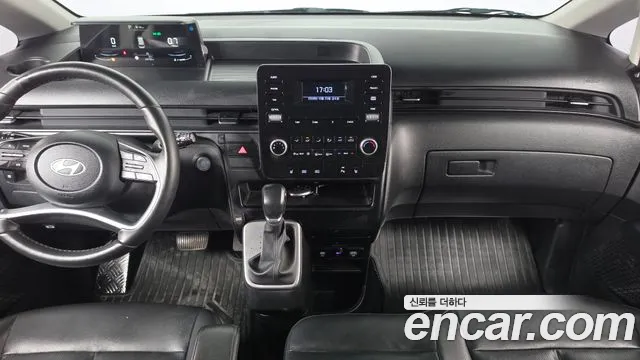 Hyundai Staria — Фото автомобиля 10