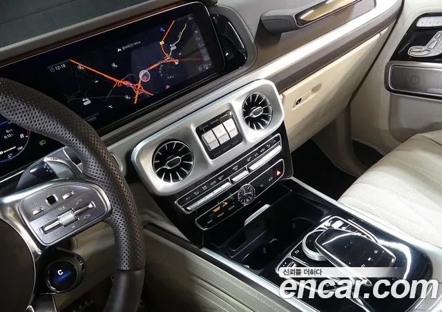 Mercedes-Benz G-Class — Фото автомобиля 11
