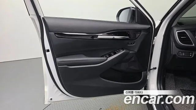 Kia Seltos Новый Seltos Бензин 2.0 4WD — Фото автомобиля 24