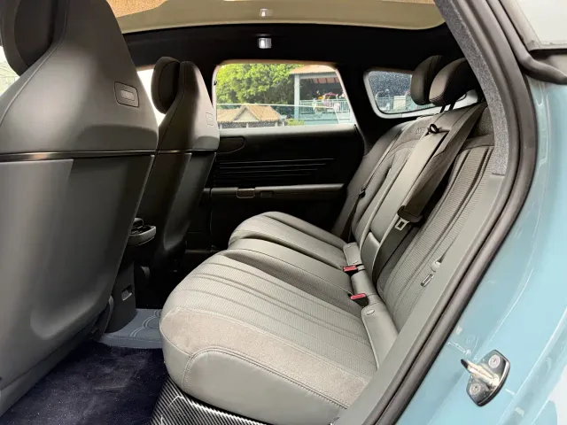 Audi E5 Sportback — Фото автомобиля 7