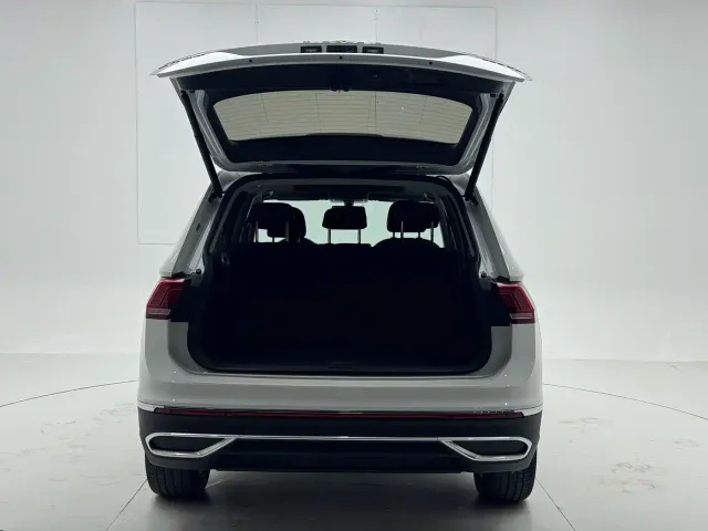Volkswagen Tiguan L — Фото автомобиля 8